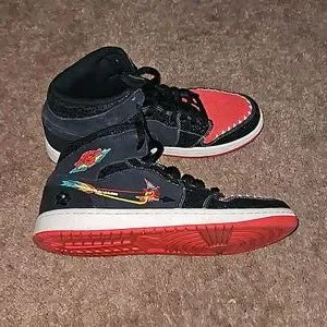 Jordan 1s Mexican edition nuke there black and red mainly but have accents Nike | Shoes | Jordan S Mexican Edition Nuke There Black And  main image 2
